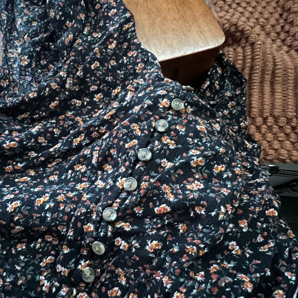 American eagle romper size small floral
